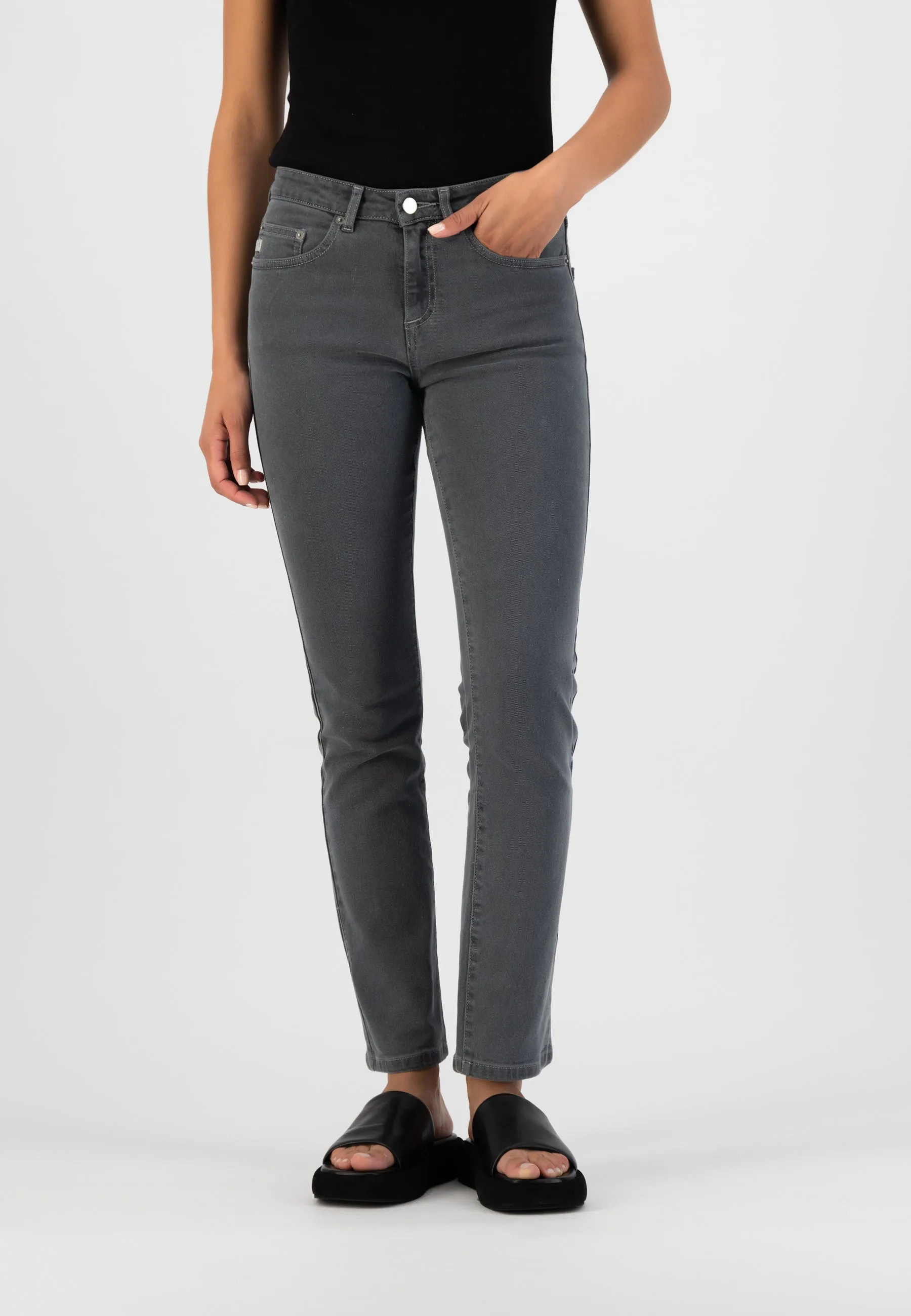 Faye Straight Jeans O3 Grey