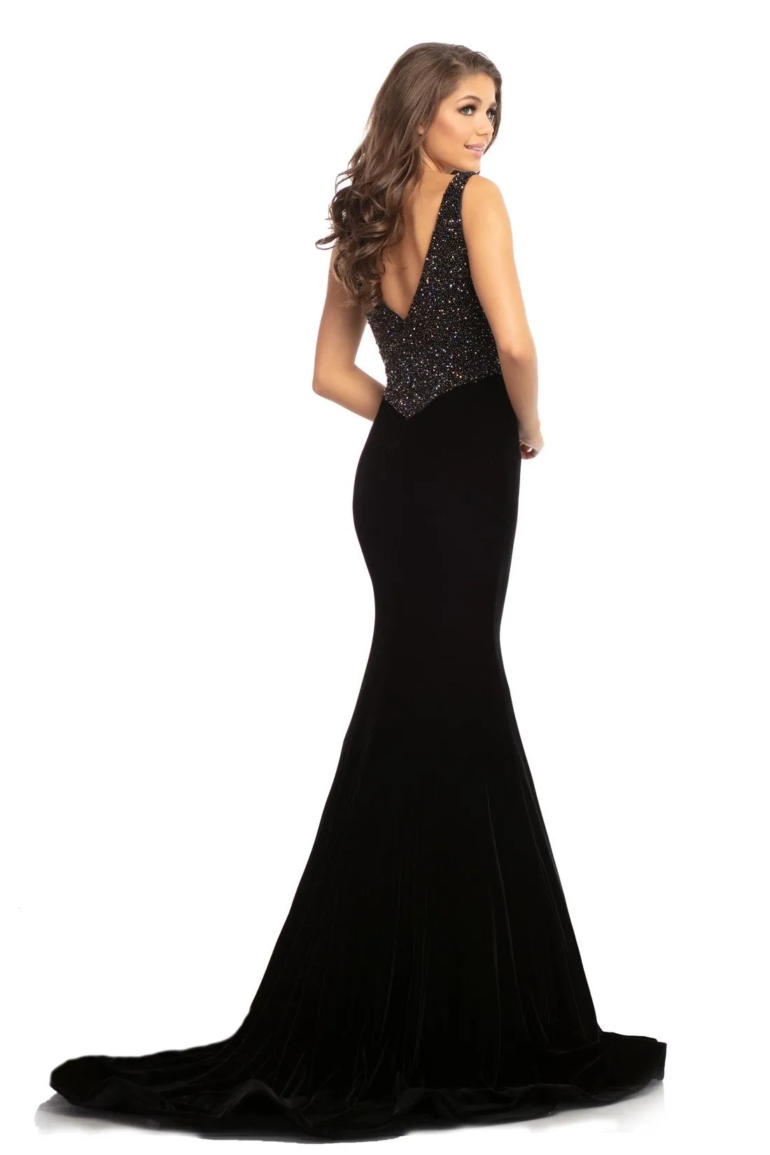 Johnathan Kayne 9019 size 16 Fitted Velvet Mermaid Pageant Dress Plunging Neck Crystal Bodice