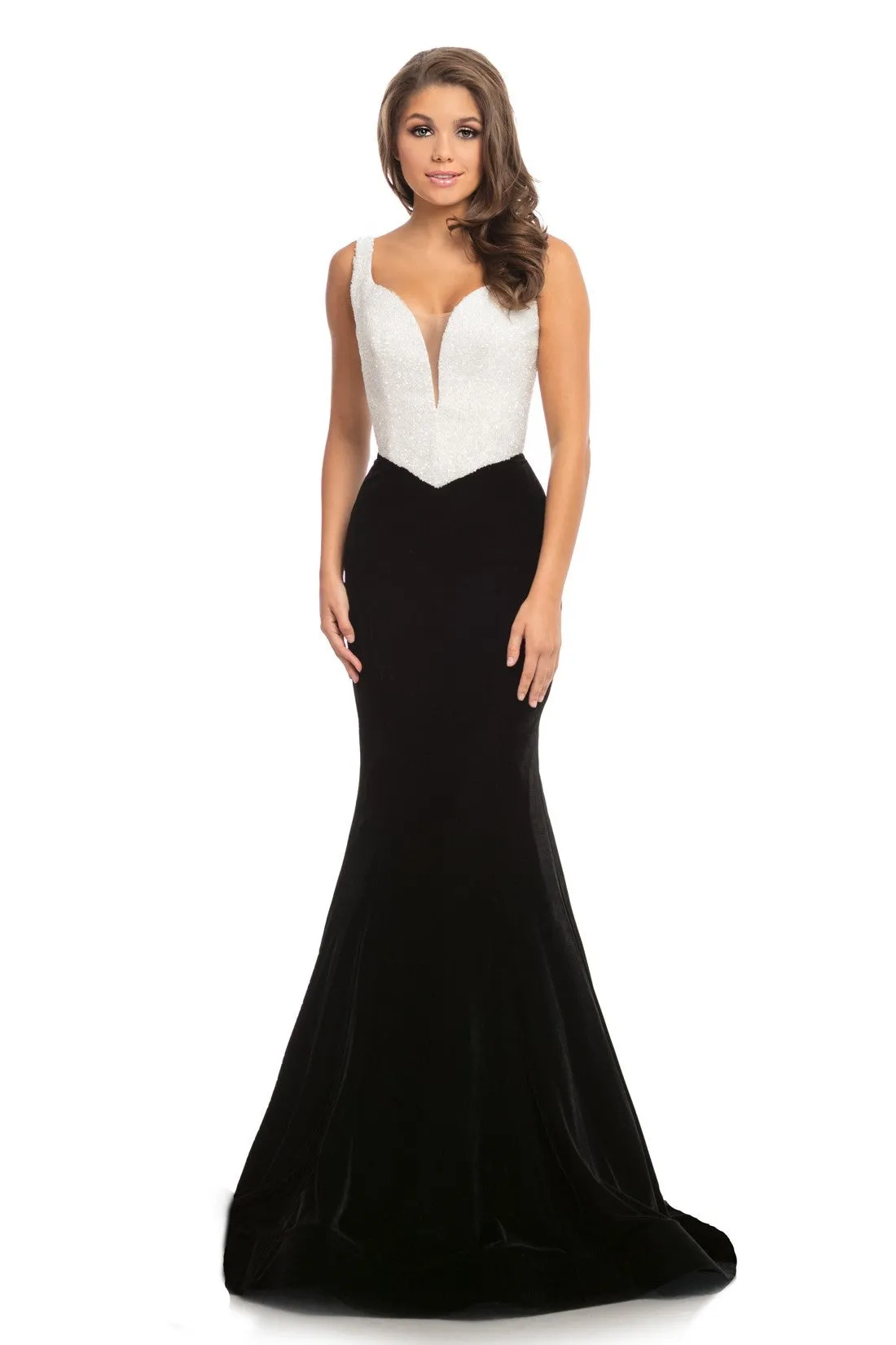 Johnathan Kayne 9019 size 16 Fitted Velvet Mermaid Pageant Dress Plunging Neck Crystal Bodice